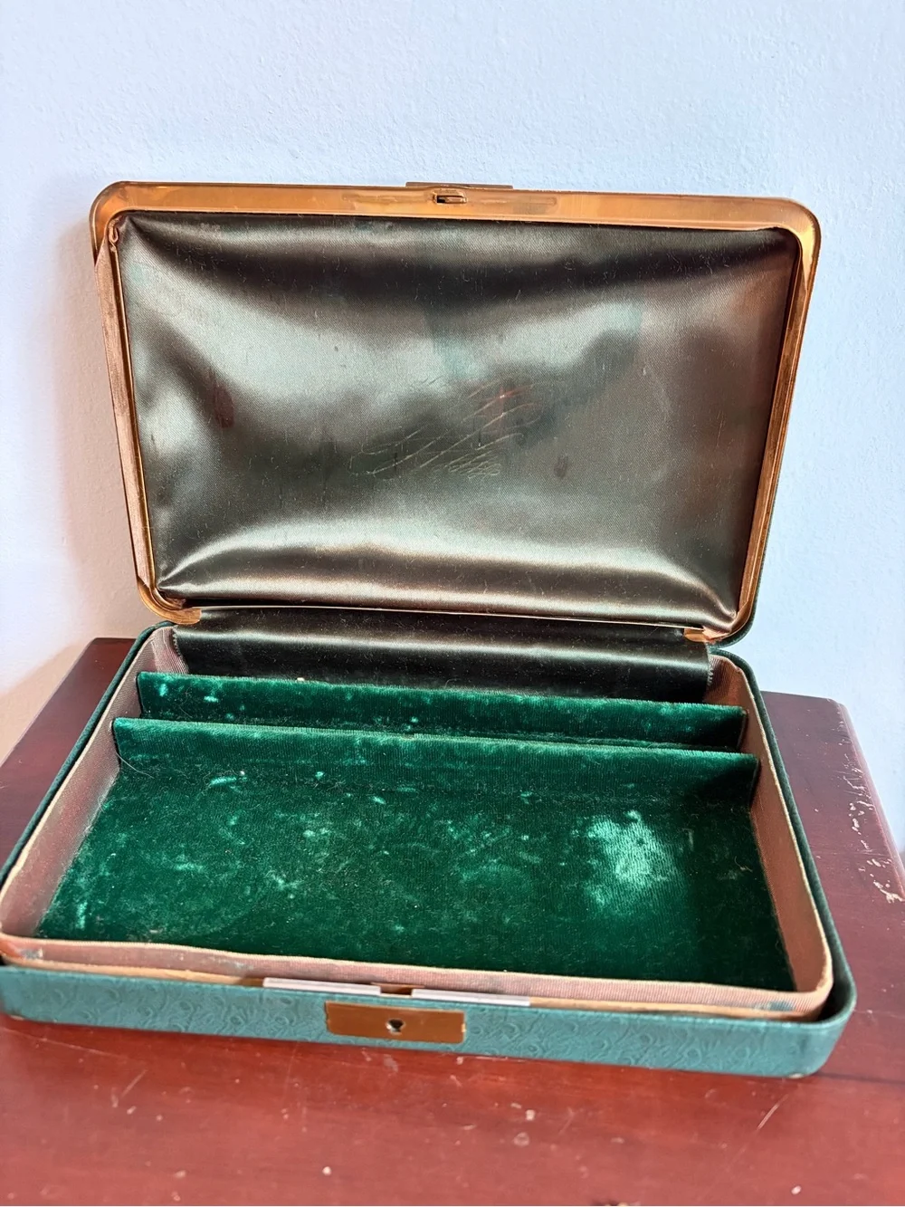 Vintage Farrington Green Velvet Jewelry Organizer Box with Gold Trim - 1950s